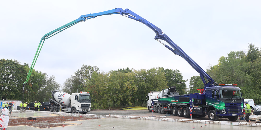 The iONTRON eBSF 42-5 on the first jobsite in Uppsala, Sweden, Work While Charge