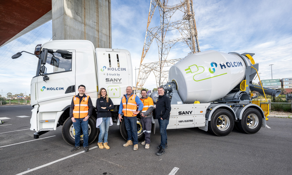 Putzmeister Oceania Team with 100% electric SANY eMixer